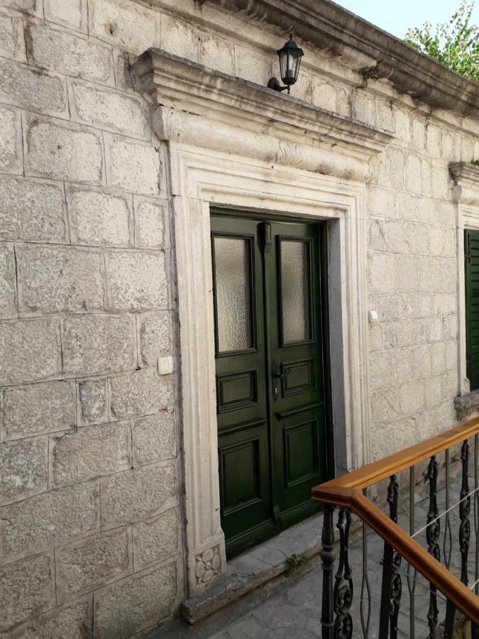 P.S. Cattaro Apartments Экстерьер фото