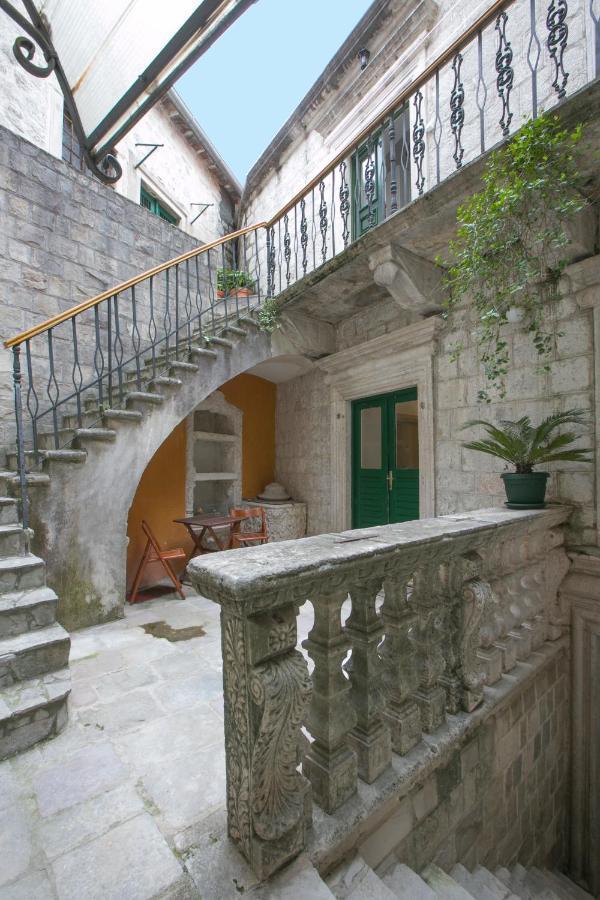 P.S. Cattaro Apartments Экстерьер фото