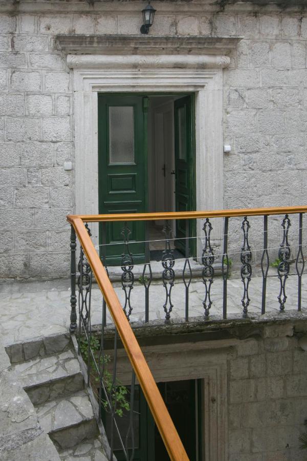 P.S. Cattaro Apartments Экстерьер фото